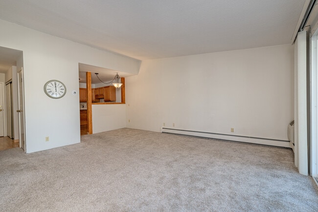 3022 S Wheeling Way unit Heather Gardens, Aurora, CO 80014 - photo 3