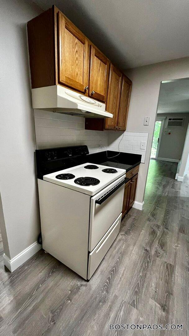 47 Princeton St Unit 241, Leominster, MA 01453