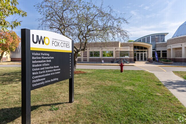 Valley Fair students can attend UW-Oshkosh at Fox Cities, which has a campus spanning 41 acres.