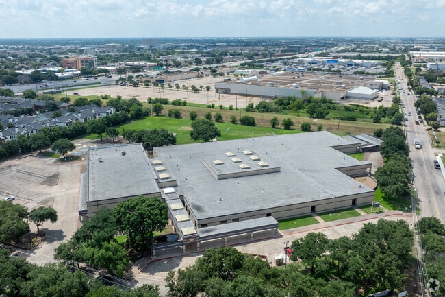 Explore Landis Elementary School's layout with an aerial view of the  campus.
