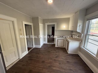 600 S Main St Unit 1, Brewer, ME 04412