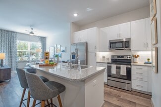 2500 Pepperwood St, Farmers Branch, TX 75234