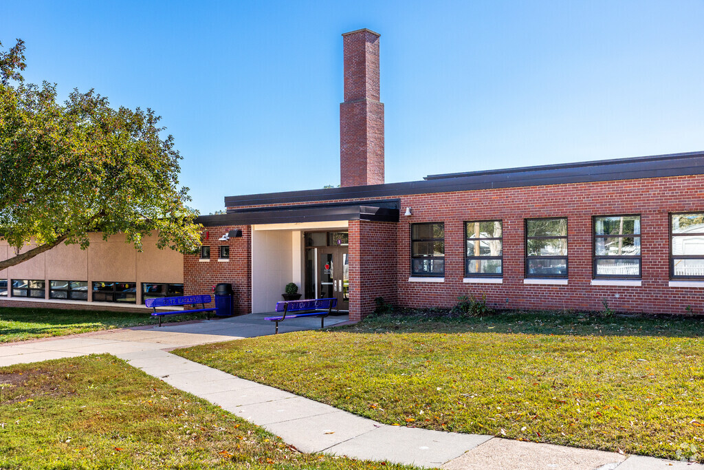 Betz Elementary is the home of the soaring Eagles.