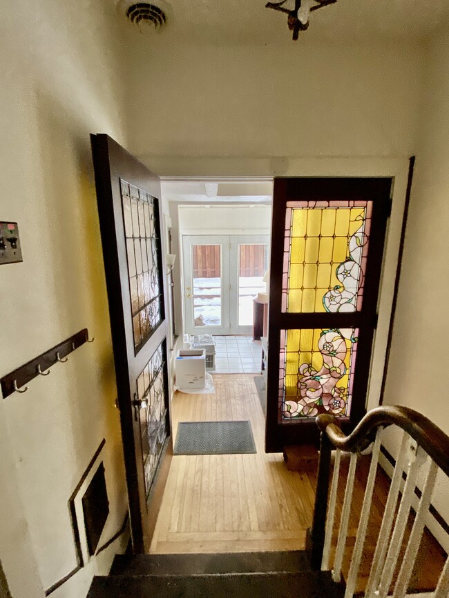 5262 Beeler St, Pittsburgh, PA 15217
