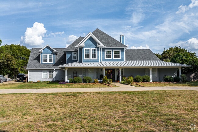 Homes in Chase Oaks come in a wide variety of styles.