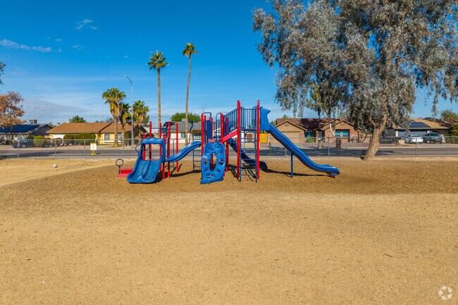 In Glendale, Alta Loma School is a beacon of academic and personal development.