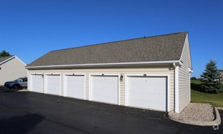 3280 Mill Run Dr, Hilliard, OH 43026