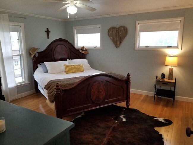 121 7th St unit 121, Ames, IA 50010 - photo 2