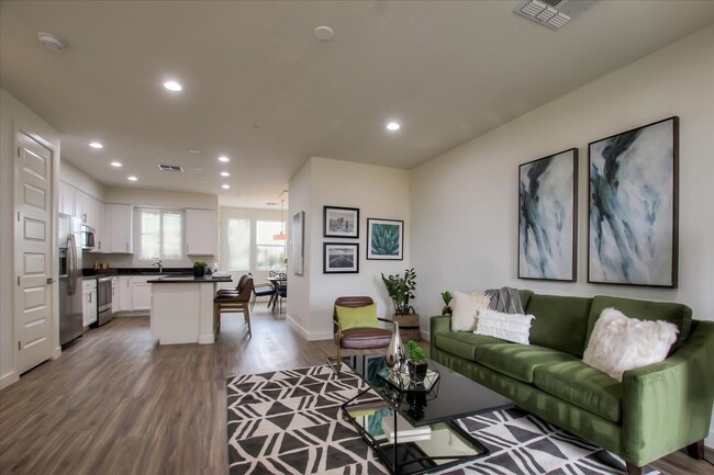 8th and Row Townhomes, Phoenix, AZ 85006 - photo 3