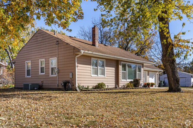 Ranch homes with spacious yards can be found throughout Neighbors for Life.