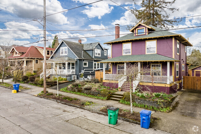 Row of colorful craftsmen in the Vernon Neighborhood has a unique aesthetic.