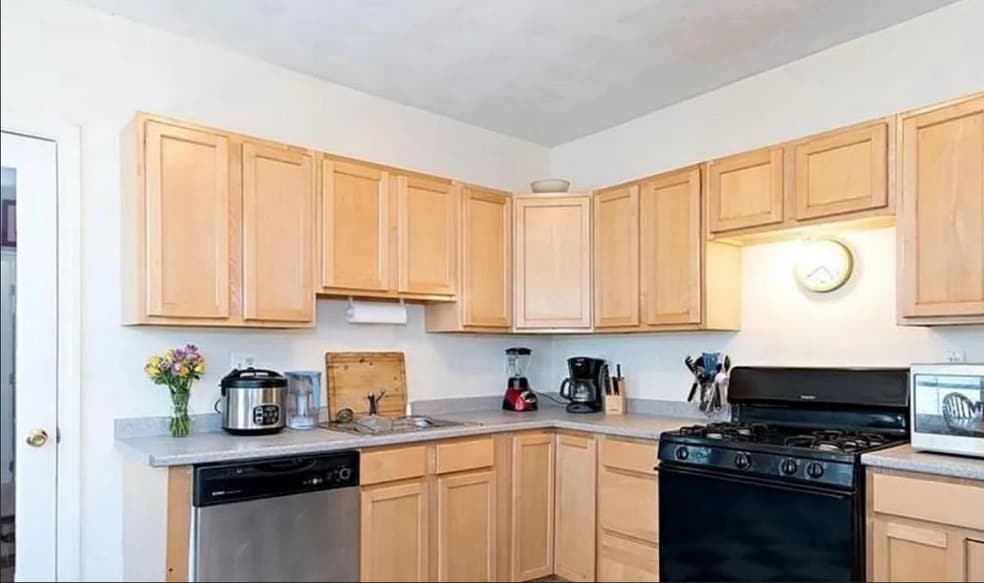 109 Medford St, Malden, MA 02148 - photo 1