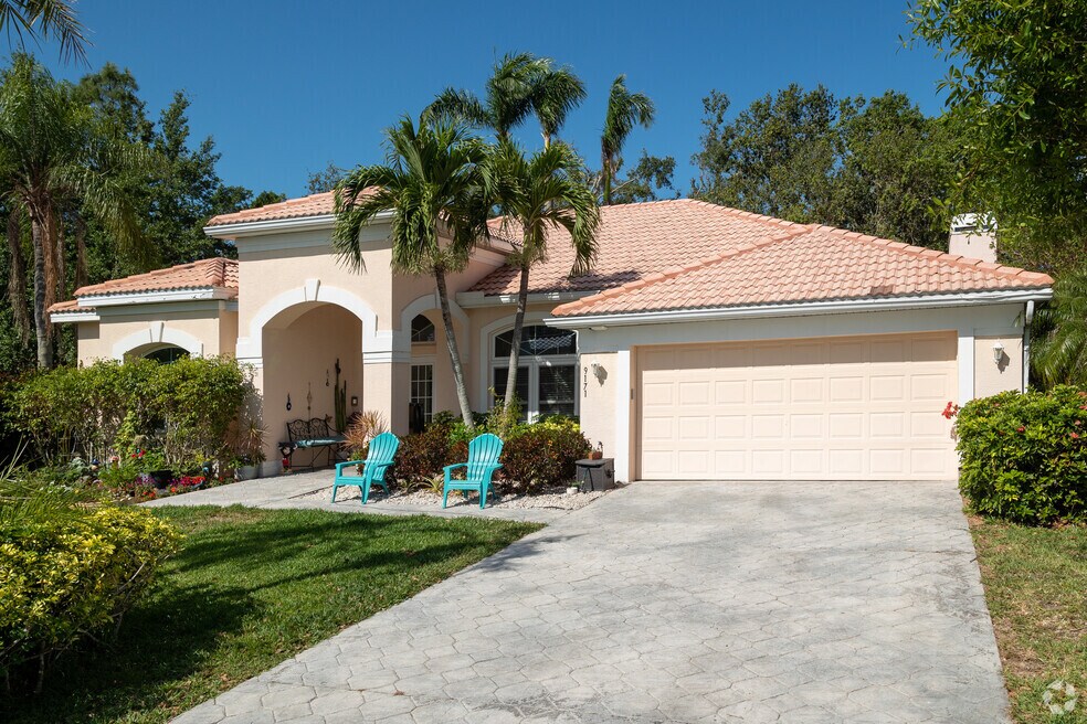 Neighborhood_Cypress_Lake_Top100MSA_V3