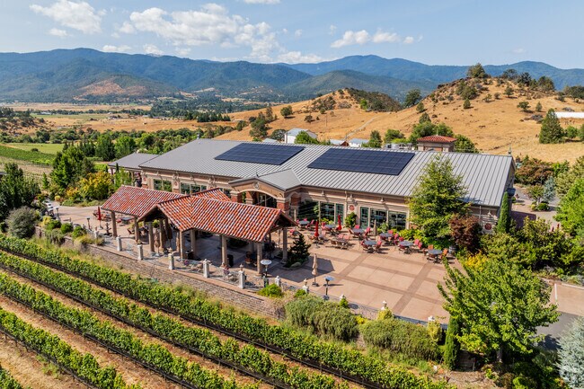 Belle Fiore Winery is an upscale winery with delicious wine tasting.