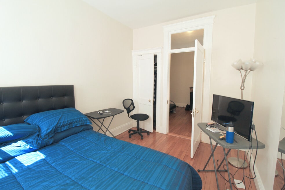 83 Gordon St unit 8, Brighton, MA 02135 - photo 1