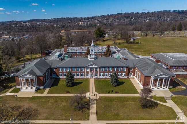 Phillipsburg Middle School serves students in the local district.