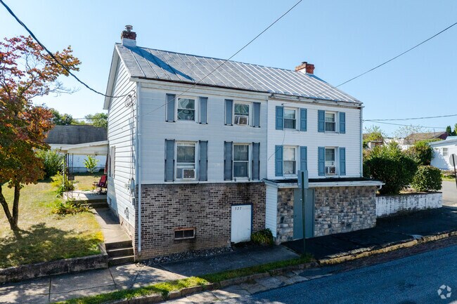 Some of Auburn's oldest homes are on Market Street and were built in the late 19th and early 20th centuries.