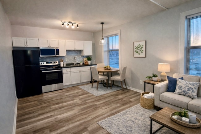 105 3rd Ave unit 205, Osceola, WI 54020 - photo 2