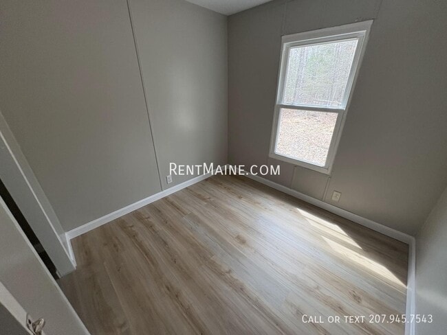 25 Balsam Ln, Levant, ME 04456 - photo 6