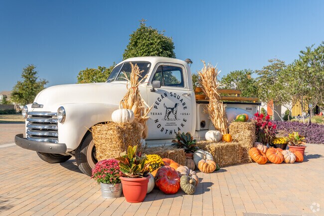 Fall décor adds seasonal charm to Pecan Square in Northlake.