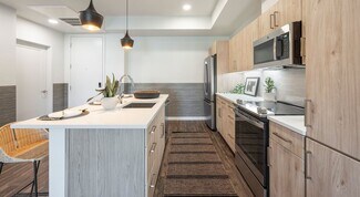 2040-2060 N Scottsdale Rd, Scottsdale, AZ 85257