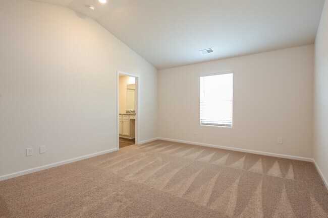 2123 Southlea Dr, Inman, SC 29349 - photo 7