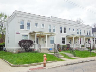 1487-1499 Hamlet St, Columbus, OH 43201