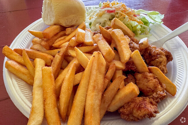 The boneless chicken meal from Graham's bakery is a favorite for the residents of Inola.