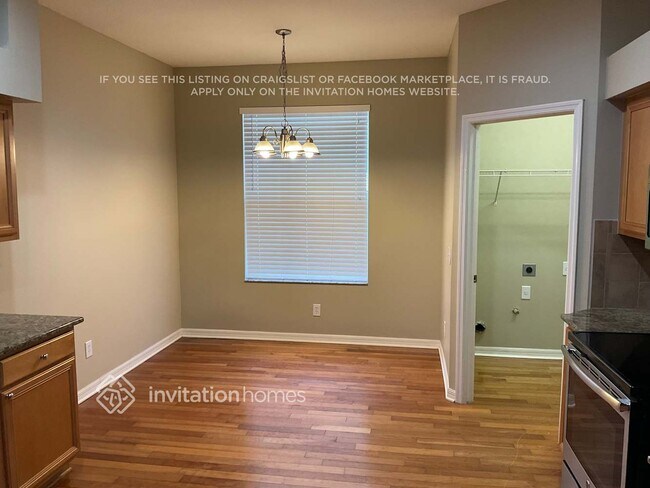 6121 Gannetwood Place, Lithia, FL 33547 - photo 6