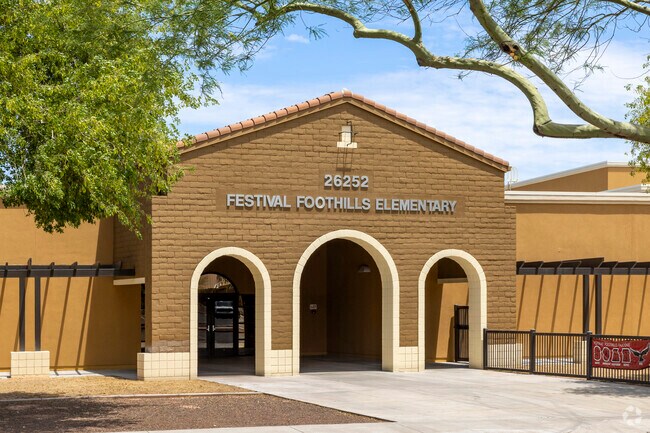 Festival Foothills Elementary School teaches children from Kindergarten through 8th grade.
