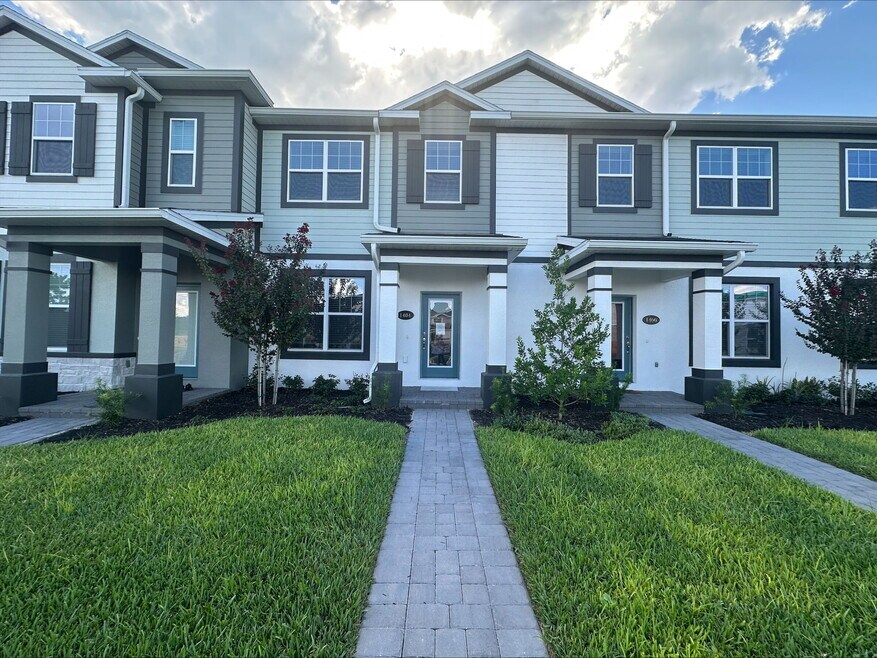 1404 Lumpini St, Saint Cloud, FL 34771 - photo 1