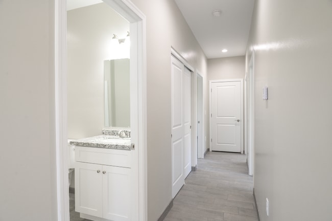 1222 N 13th Ave, Tucson, AZ 85705 - photo 6