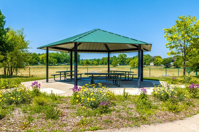 Easttown Park includes a long paved walking trail loop and a few picnic pavilions in Accent.