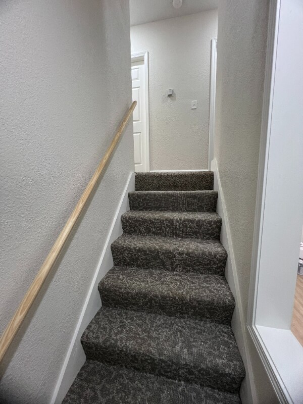 3029 Woodland Ave, Kansas City, MO 64109 - photo 7