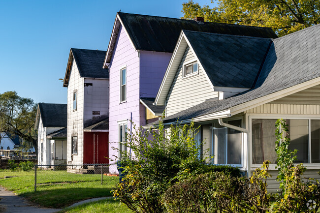 Most homes in Downtown Marion date back to the turn of the 20th century.