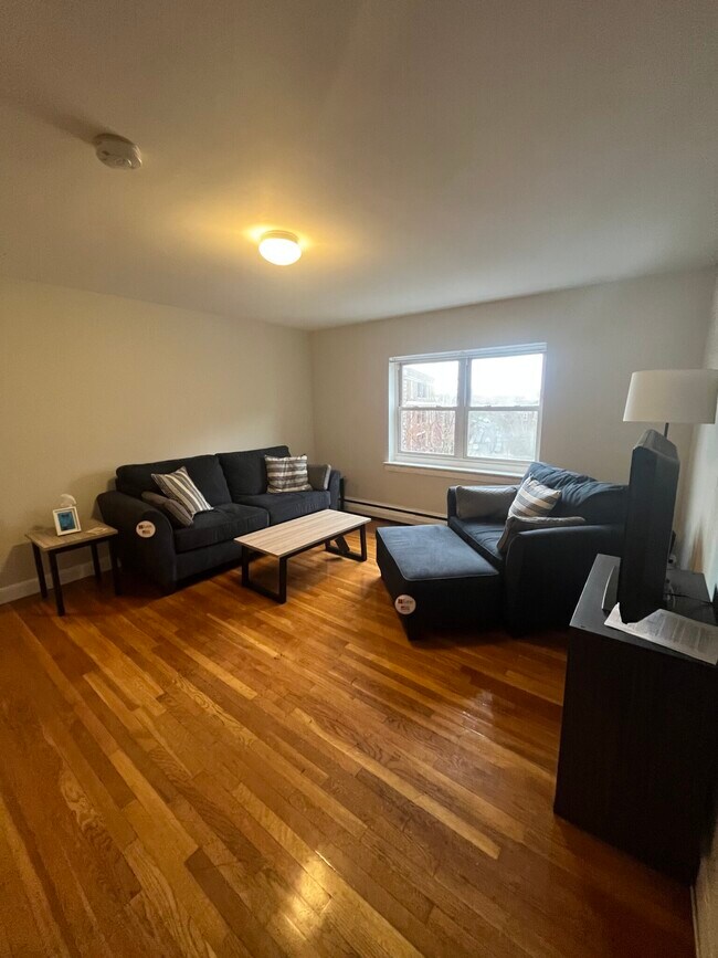 77 Chiswick Rd unit 6, Brighton, MA 02135 - photo 5