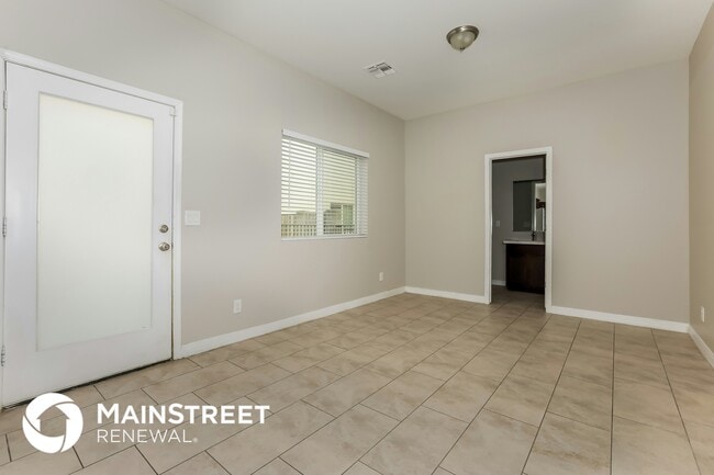 2000 N 36th St, Phoenix, AZ 85008 - photo 5