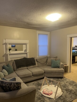 3453 Woodburn Ave Unit 3, Cincinnati, OH 45207