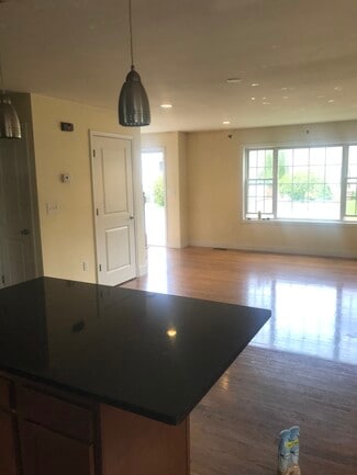 17 Corcoran St, Randolph, MA 02368