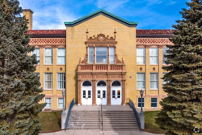 West Milwaukee Intermediate Schools grand entry.