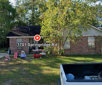 1701 Springridge Rd, Gautier, MS 39553