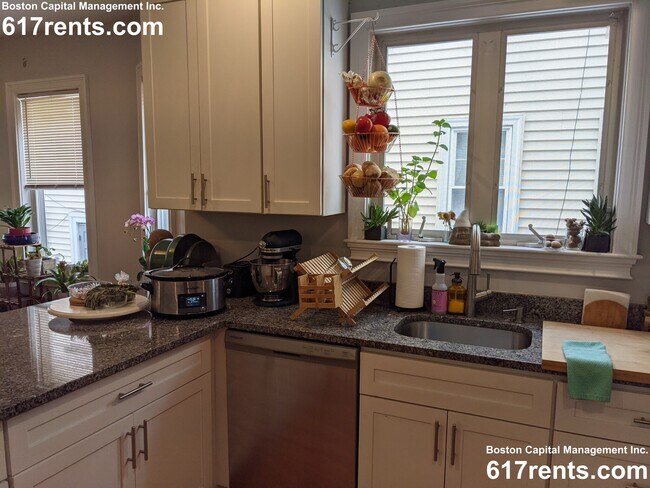 113 3rd St, Medford, MA 02155 - photo 2