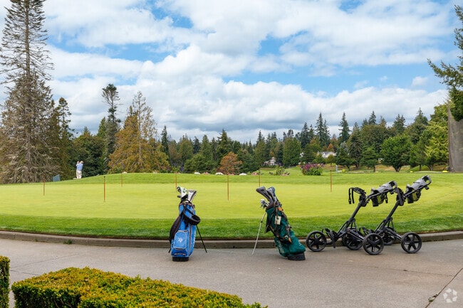 Locals can practice their golf at the Wing Point Golf & Country Club.