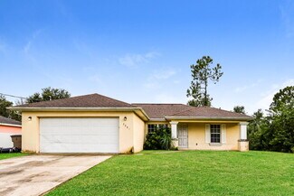 3207 46th St W, Lehigh Acres, FL 33971