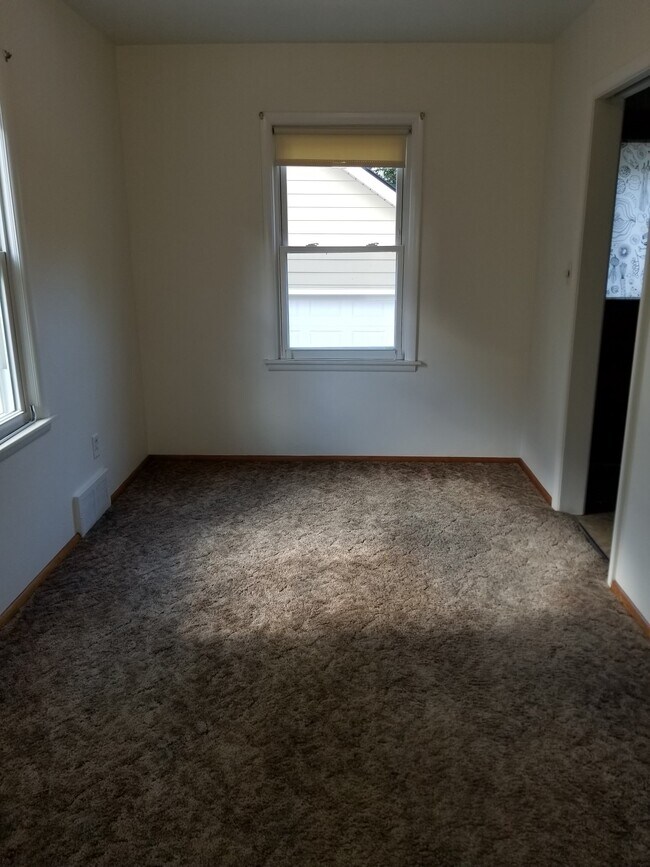 415 N 7th St unit 415 N 7th Ann Arbor, Ann Arbor, MI 48103 - photo 4