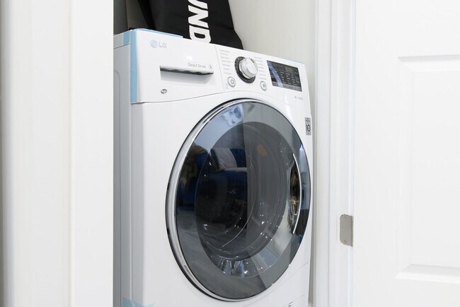 242 E 75th St unit FL2-ID1022037P, New York, NY 10021 - photo 7