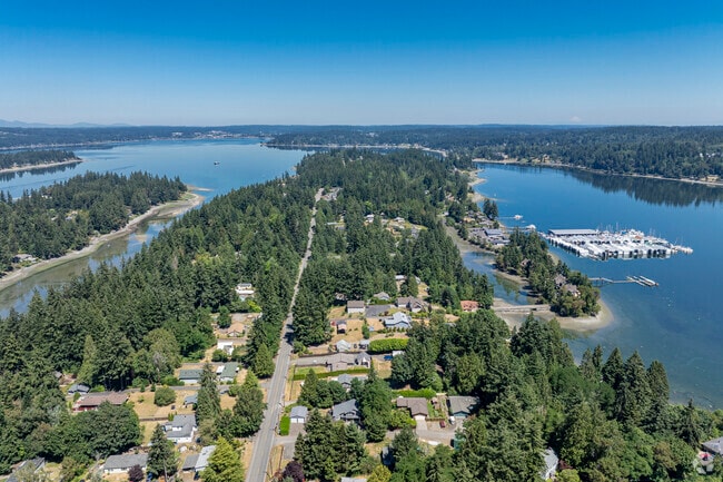 Rocky Point is a nice quite neighborhood in the Bremerton area.