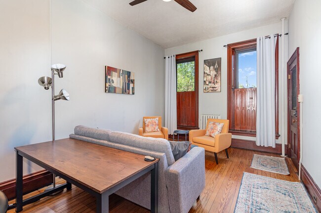 1005 N 2nd St unit Riverwalk House, Harrisburg, PA 17102 - photo 3