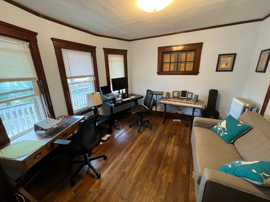 16 Silvey Place unit 2, Somerville, MA 02143 - photo 1