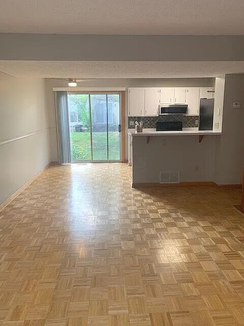 5125 Singleton Dr, Hilliard, OH 43026 - photo 5